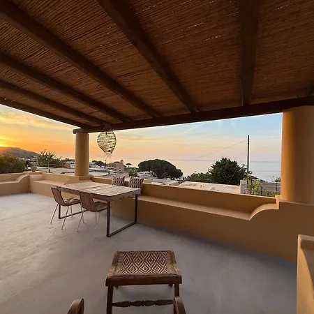 La Casuzza - Garden And Terrace Sea View Malfa (Salina)